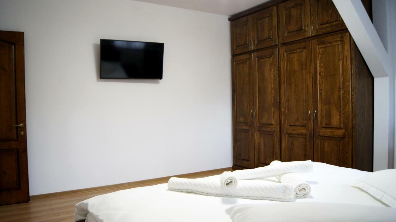 Anemona'S House In The Center Of Sibiu Villa Exterior photo